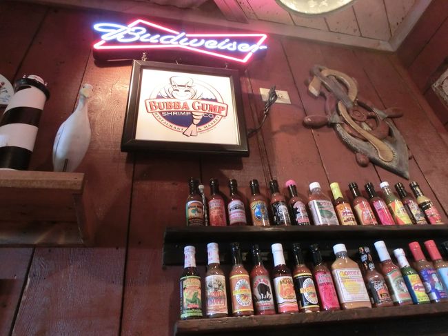 　アメリカンな雰囲気の店内です。表から見るよりも、<br />中はかなり広いです。