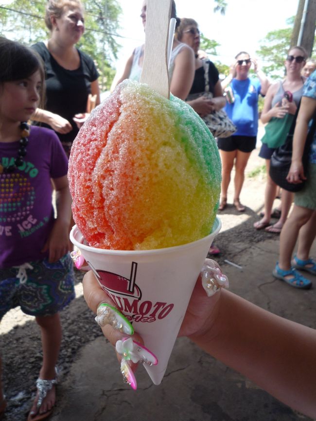 レインボーで！！私はかき氷あまり量食べられないので2、3口もらってそれで満足。