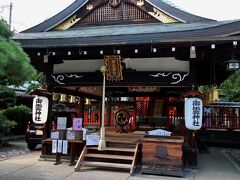 【御霊神社】

ならまち南地区のほぼ中央部に位置する神社です。