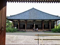 古都奈良の文化財の一部として、世界遺産にも登録されている「元興寺（がんごうじ）」です。

飛鳥時代の法興寺が前身で、平城遷都と共に移転。
南都七大寺として栄え、ならまち一帯も実はその寺域なんです。