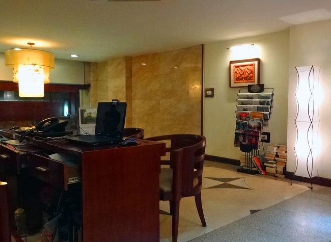 ホテルのロビー。