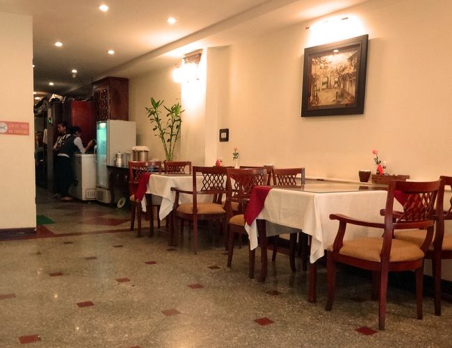 ８月６日（水）<br />１階のレストランで朝食いただきます。