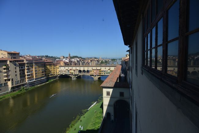 次は、河の北側からのショット。<br />