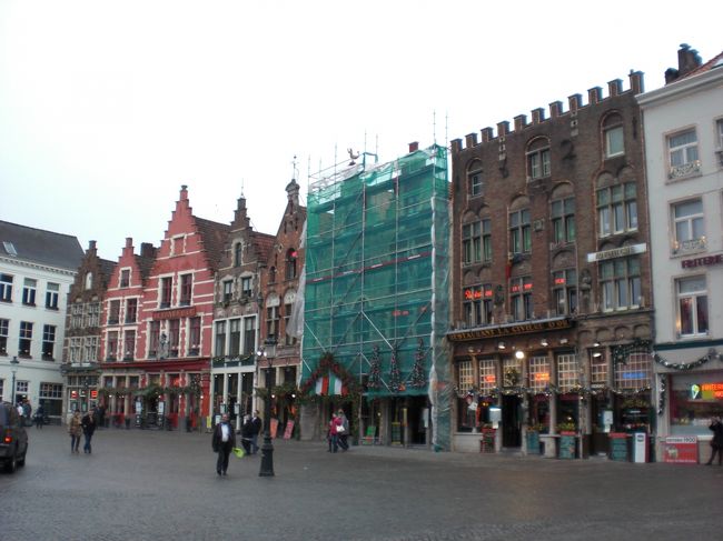 ようやくマルクト広場に着きました。