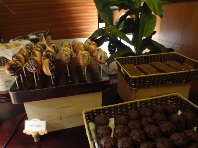 お菓子パンも色々