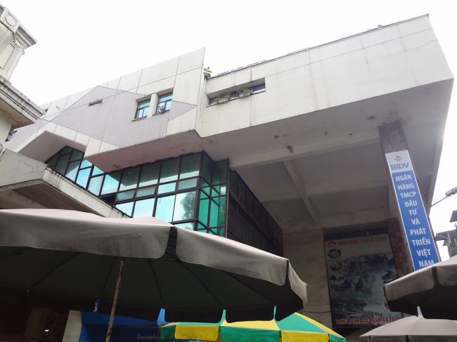 で、ドンスアン市場へ到着！