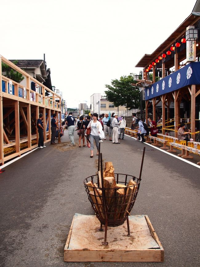 700年も続く・・・かがり火に浮かび上がる、妖美な盆踊り ～秋田県