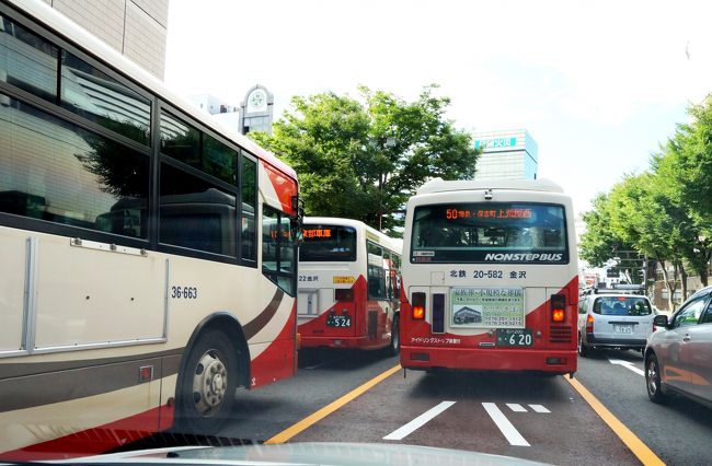 北鉄のバスで混雑。