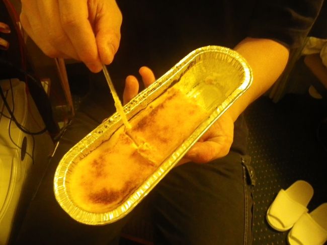 で、風呂上がりのデザートは<br />例の北海道のチーズケーキ。