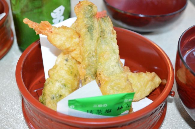 天麩羅は、揚げたてを持ってきてくれます。