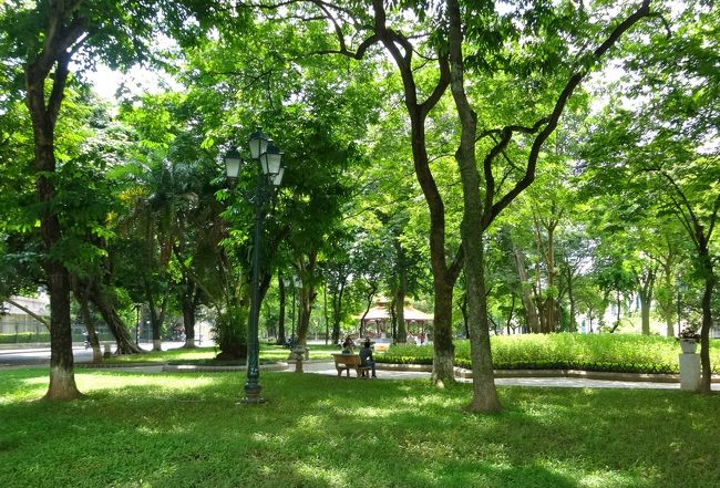 ウエストレイクまではタクシーで戻ります。<br />今回の街歩きは、暑さもあり、ほどほどで終了。<br />ハノイ、良い街でした。