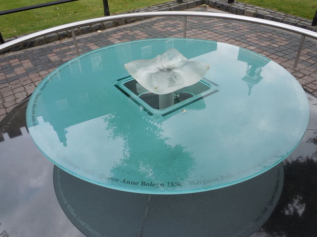 <br />ここで、、、<br /><br /><br /><br /><br /><br /><br /><br /><br /><br />