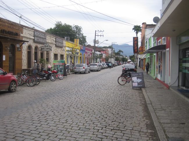 それじゃ散歩しますか