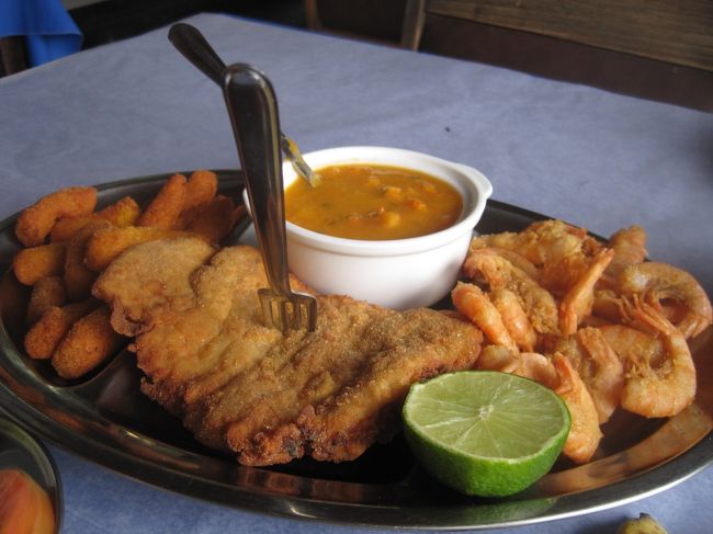 シーフードフライ盛り合わせ！<br />どんだけ出てくるの！？