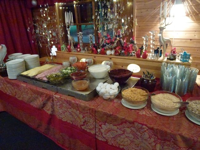 ホテルの朝食。