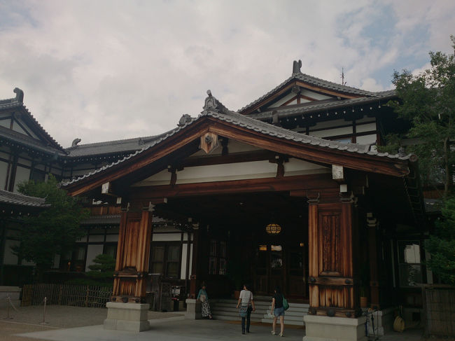 奈良ホテルでお茶する。