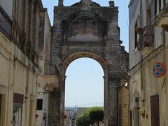 オーリア旧市街を歩く♪
Porta Lecce