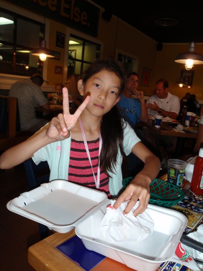 嘉手納基地<br /><br />ドギーバッグもでか〜〜〜〜(☆☆)!!