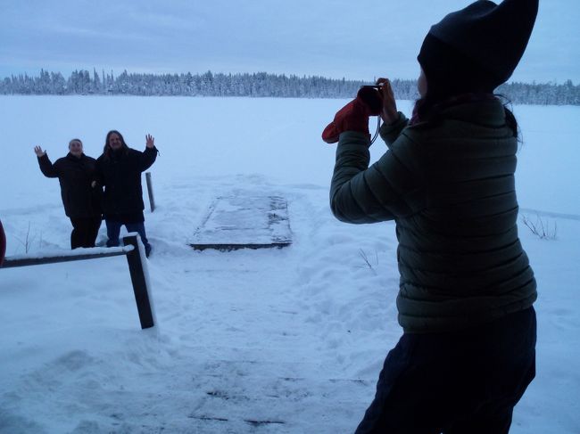 何度も写真撮り直しさせられてた。笑