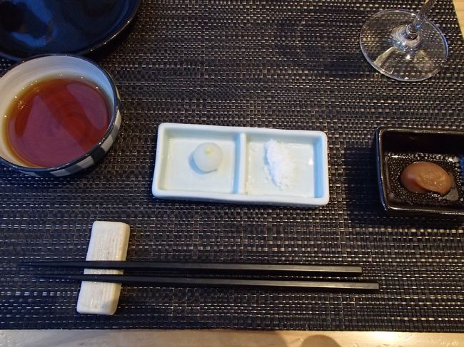 天ぷらは、塩・ダシ・梅肉等でいただきます。