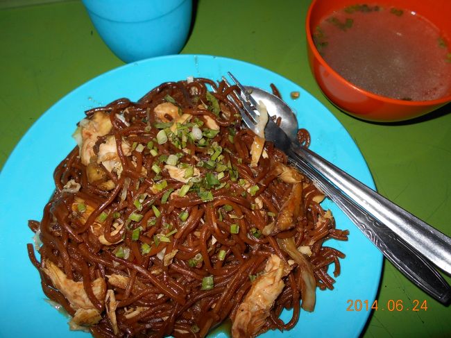 ここは、地元の人が多いのかな。<br />値段もリーズナブル。