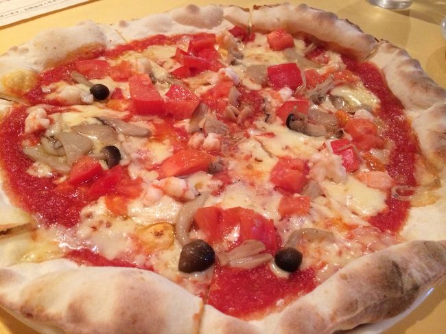 爽やかなドレッシングがとっても美味しいかったサラダと ポルチーニ茸のパスタもいただいたのですが、食欲が勝り 写真を撮り忘れ(^_^;)<br /><br />どれも美味しいかったです♪