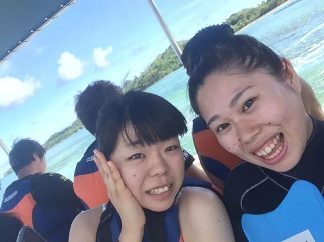 ごはん食べて、<br />いざ、マンタcityへ。<br /><br />の前にシュノーケリング！！！<br />海超絶綺麗。