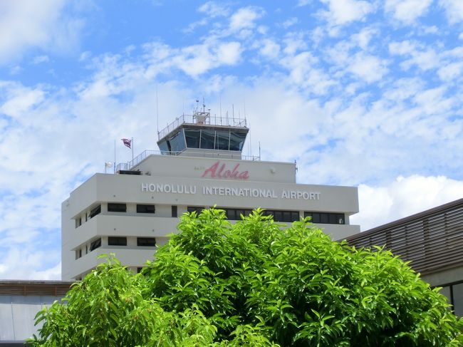 　搭乗までは、ＤＦＳを見てまわり、ショッピングの最後の<br />悪あがきを。<br /><br />　いつも買うお人形を買って･･･名前がついているので、全部<br />揃えるまであと何年かかるのかなぁ。