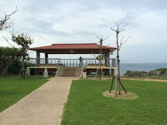 徒歩圏内の真栄田岬まで