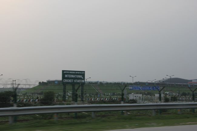 インドってクリケット大人気らしいですね。