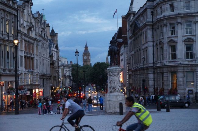 ね〜ね、あれってもしかして？<br /><br />ビッグベーーーーーーーーン!!!