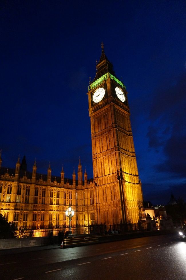 近くで見るとこの迫力！<br /><br />歴史の重みを感じました