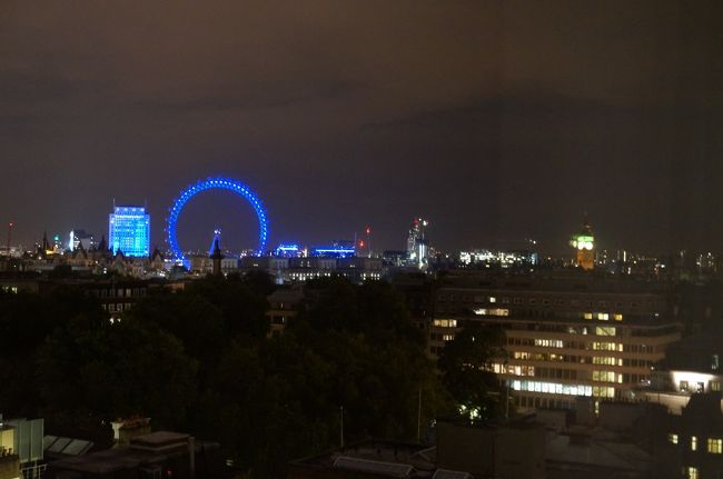 ビッグベンとロンドンアイが部屋から見えるんですよ
