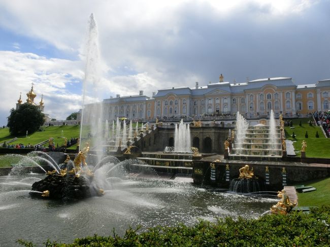 麗しきロシア紀行 8日間 6日目 エカテリーナ宮殿 ピョートル大帝夏の宮殿観光 ロシアの旅行記 ブログ By Occoさん フォートラベル 麗しきロシア紀行 8日間 6日目 エカテリーナ宮殿 ピョートル大帝夏の宮殿観光 ロシアの旅行記 ブログ By Occoさん フォートラベル