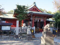 横浜市西区にある浅間神社（横浜駅から徒歩13分）
横穴古墳が密集する袖すり山と呼ばれる丘の上にあり急な坂を上ります。