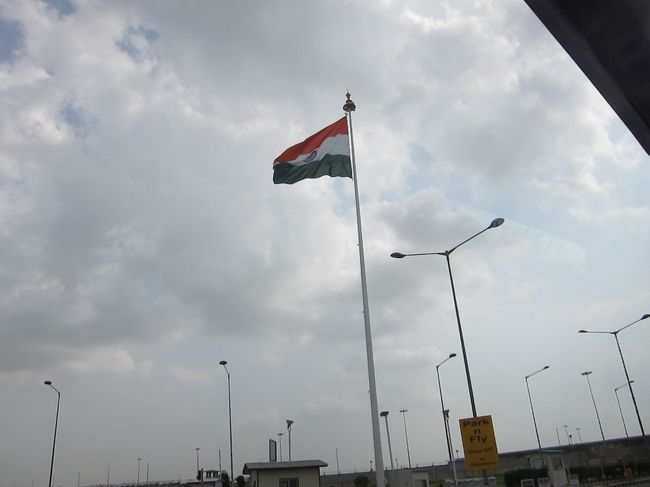 空港が近づいてきた。