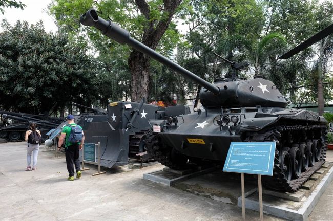 戦車などがずらり