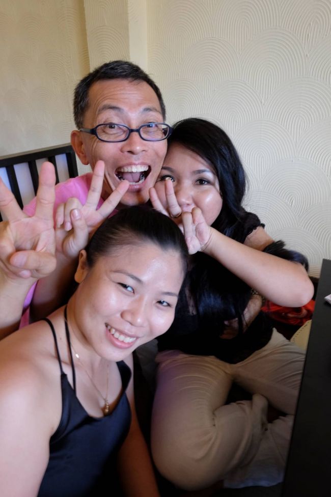 たのしい・たのしい　一日が終わります<br /><br />明日は、朝早く起き、別の街へ<br /><br />ホーチミンの親善大使さん、楽しい時間をありがとう<br /><br />＝＝その３に続きます＝＝