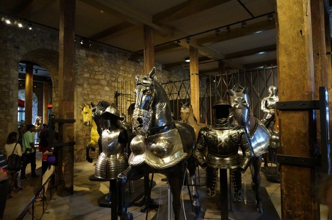 鎧やら何やらがたくさんありました！