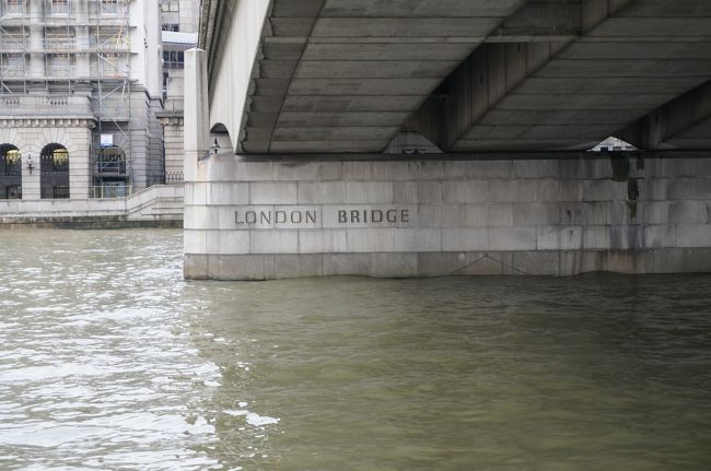 ロンドン橋落ちた〜落ちた〜🎵のとこですね