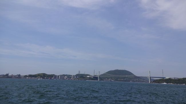 門司港へ。 <br />この辺りはレトロ地域で、きれいな街並みの観光地。 <br />そんな門司港レトロ地域を尻目に、海峡ドラマシップへ。 <br />科学館みたいで楽しかったｗｗｗｗ <br />関門海峡をめぐる歴史についての展示もあり、有名な人形作家が作った作品と一緒に壇ノ浦戦をわかりやすく解説？してありました。 <br /><br /><br />意外と本州は近い。さすが早鞆の瀬戸。潮がはやかった。 <br />