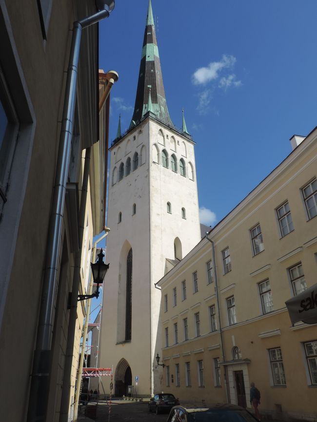 聖オレフ教会。旧市街で最も高い建物。