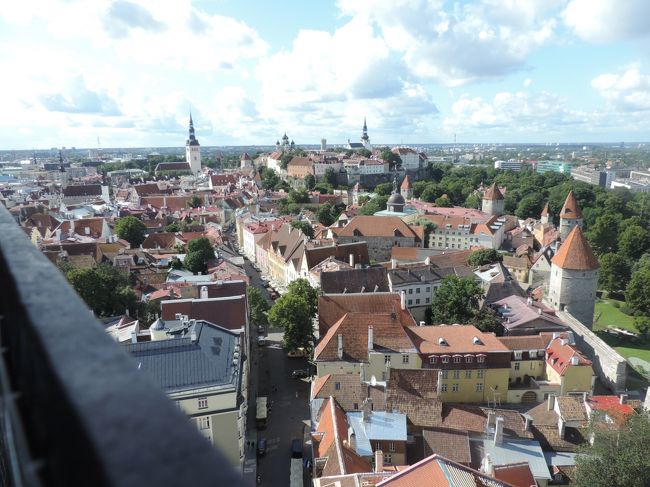 旧市街は実に見事。