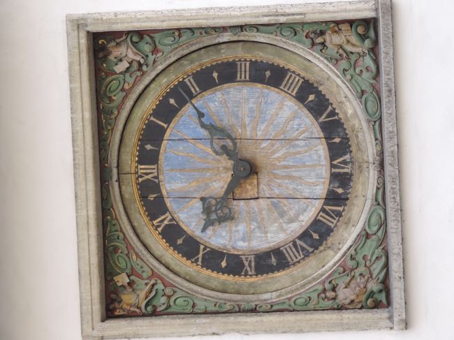 精霊教会の大時計。1684年製。タリンで初めて付けられた公衆時計。