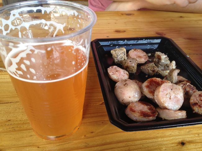 〆は☆<br />コレ…<br /><br />地ビール旨っ<br /><br />ウインナー旨っ