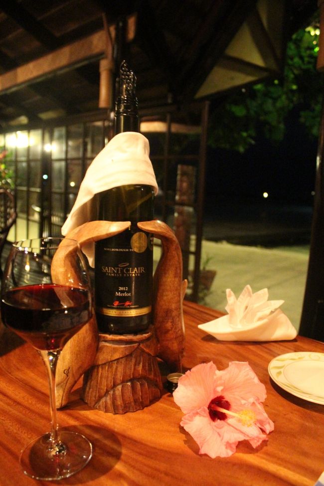 木彫りのワインラック