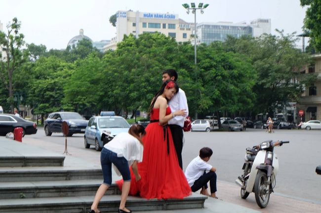 そこでは、結婚の前撮りも行われていた