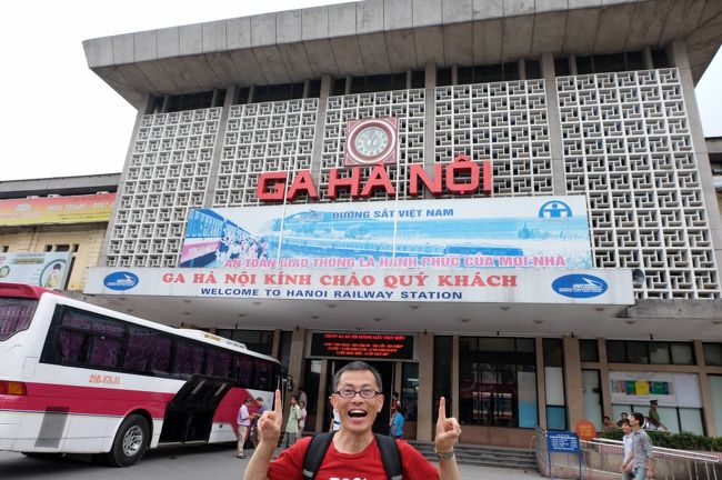 ここ　鉄道「ハノイ」駅<br /><br />鉄道は、自分のお出かけの原点<br /><br />海外いろいろな町の駅は、訪問したいなって思います