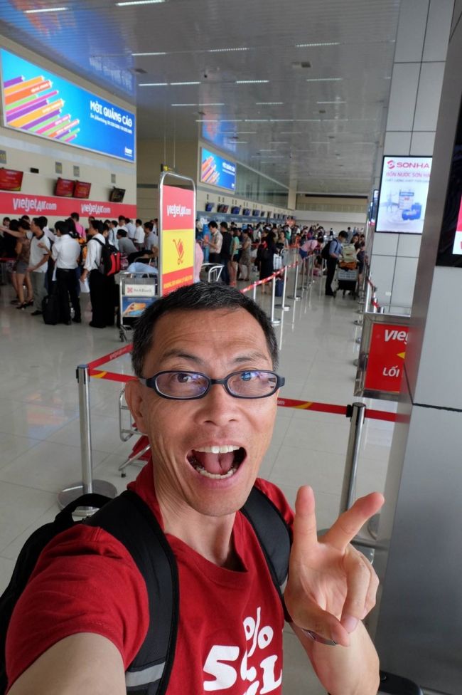 飛行機は、定刻離陸予定<br /><br />※写真を整理していて気付いた<br />ハノイの街歩き中、自分を撮影した写真がほとんどない<br />なんでかなぁ？