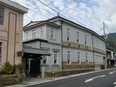 香蘭社古陶磁陳列館です。